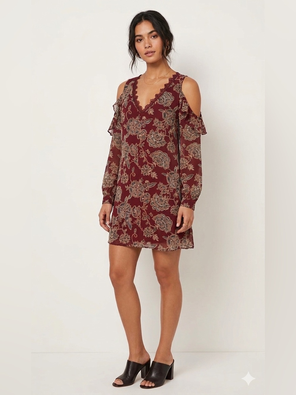HEARTLOOM Cold Shoulder Short Dress Sz S